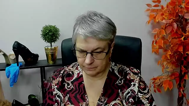 IrisDream online show from 12.19.24