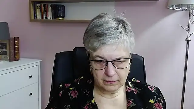 IrisDream online show from 12.23.24