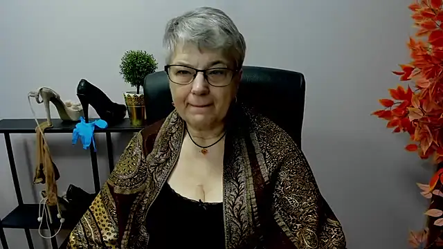 IrisDream online show from 02.24.25