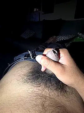 Snapshot of Bola453 chatting on 10.18.25 Bola453 online show from 10.18.25