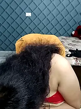 Snapshot of Cute-Raashii chatting on 01.18.25 Cute-Raashii online show from 01.18.25