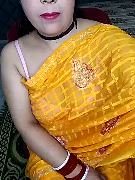 Snapshot of Cute-Raashii chatting on 02.06.25 Cute-Raashii online show from 02.06.25