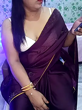 Snapshot of Cute-Raashii chatting on 09.25.25 Cute-Raashii online show from 09.25.25