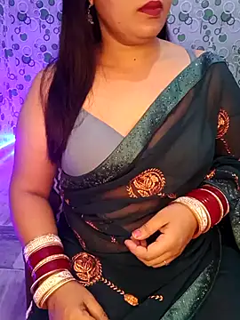Snapshot of Cute-Raashii chatting on 10.03.25 Cute-Raashii online show from 10.03.25
