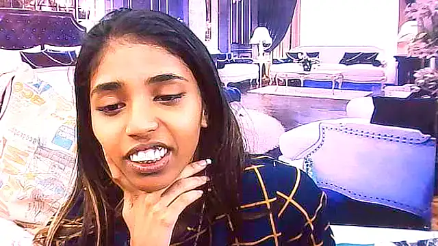 Snapshot of IndianSexySlender chatting on 10.30.25 IndianSexySlender online show from 10.30.25