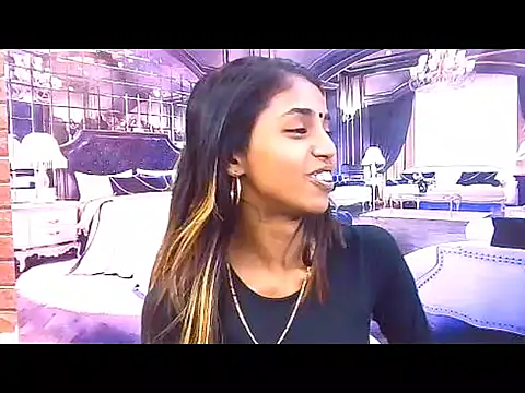Snapshot of IndianSexySlender chatting on 11.11.25 IndianSexySlender online show from 11.11.25