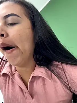 iiris  online show from 11.28.25