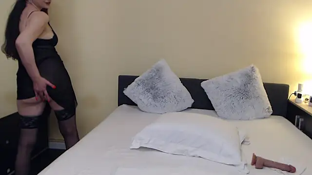 Melissa Mely online show from 01.08.25