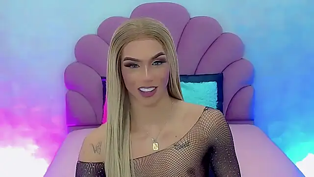 Snapshot of briana_sex32 chatting on 01.05.25 briana sex32 online show from 01.05.25
