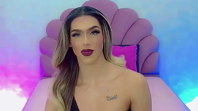 Snapshot of briana_sex32 chatting on 01.15.25 briana sex32 online show from 01.15.25