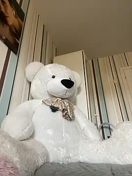 Liya my online show from 10.20.25