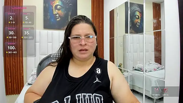 Snapshot of katty_femdom chatting on 07.16.26 katty femdom online show from 07.16.26