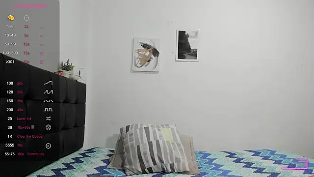 RoddyRich11 online show from 10.29.25