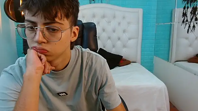 jhoellx online show from 09.21.25