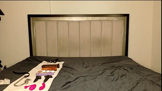 Snapshot of misscatxo chatting on 01.09.25 misscatxo online show from 01.09.25