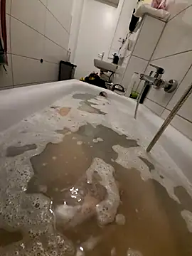 Snapshot of Jerryeno chatting on 03.18.26 Jerryeno online show from 03.18.26