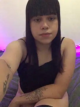 Karolsinhapriv online show from 01.29.25