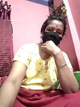 Snapshot of Oindrila-Rani chatting on 12.22.25 Oindrila-Rani online show from 12.22.25