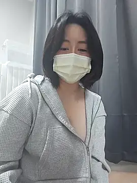 2hyun online show from 12.27.24