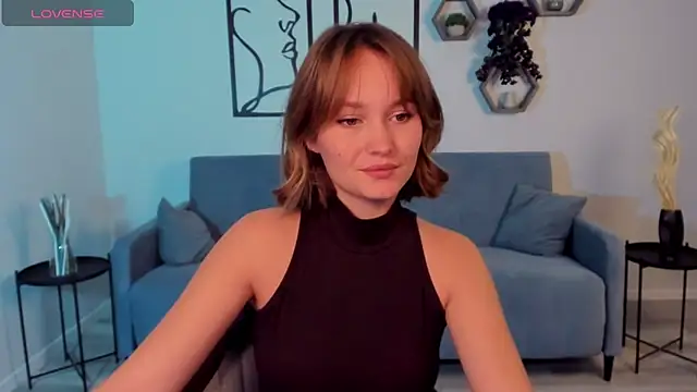 BritnieCute online show from 10.27.25