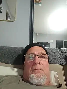 dickinyouto online show from 01.19.26