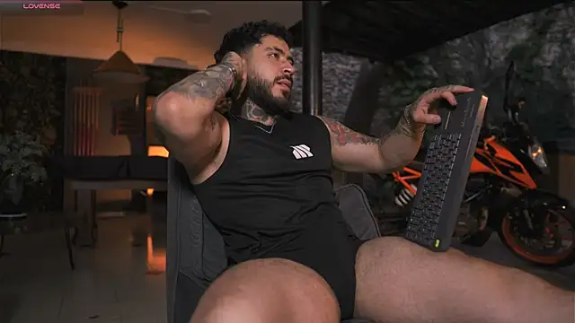 LeoSalvatore  online show from 11.09.25