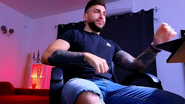 MightyAaron66 online show from 11.11.25