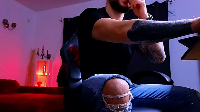 MightyAaron66 online show from 11.23.25