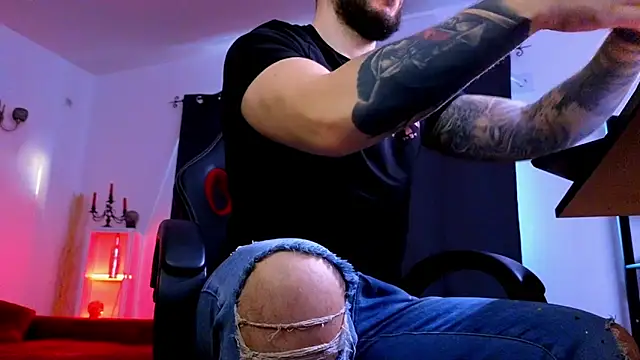 MightyAaron66 online show from 03.25.26