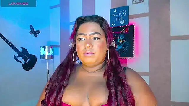 Snapshot of OpraxBellinda chatting on 02.14.26 OpraxBellinda online show from 02.14.26