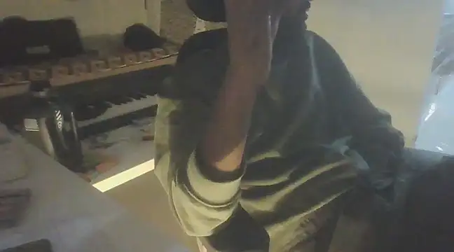 dominanthubby online show from 12.03.24