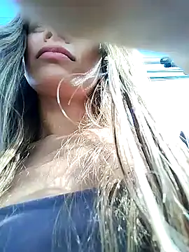 cuteluci  online show from 01.23.25