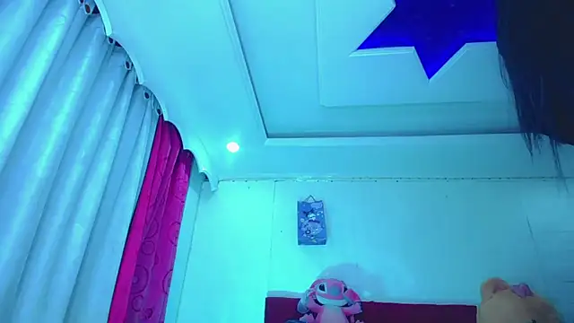 Snapshot of NahomiCamper chatting on 02.16.26 NahomiCamper online show from 02.16.26