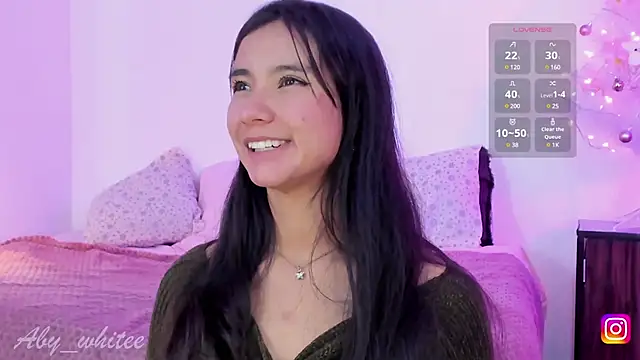 AbyWhitee online show from 12.15.24