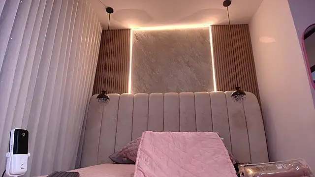kata hazel online show from 05.25.26