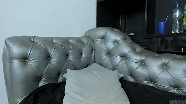 HeellBoy  online show from 11.02.25