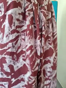 Snapshot of samitasharma chatting on 11.19.25 samitasharma online show from 11.19.25