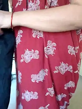 Snapshot of samitasharma chatting on 11.20.25 samitasharma online show from 11.20.25