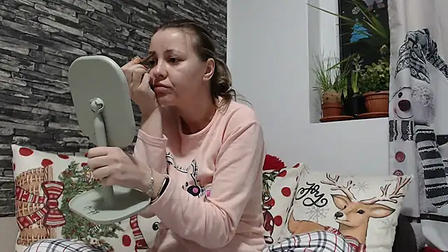 SweetMaddy888 online show from 12.27.24