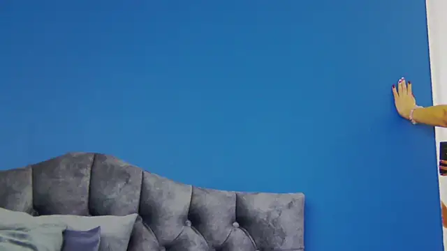 CelineMeyerr online show from 10.31.25