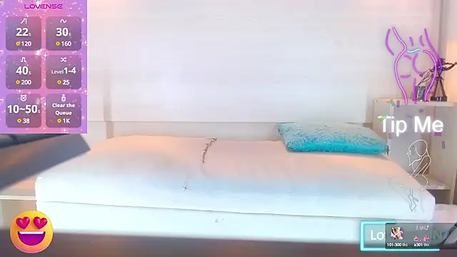 Molly Spears online show from 03.04.25