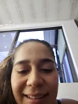 LaurenWelly  online show from 03.02.25