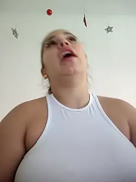 LaurenWelly  online show from 11.21.25