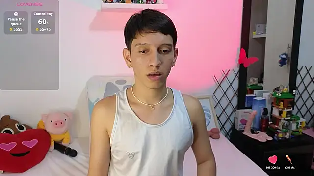 Snapshot of milky__boy_ chatting on 11.09.25 milky boy online show from 11.09.25