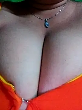 Snapshot of Rinki_Guptaa chatting on 01.10.25 Rinki Guptaa online show from 01.10.25