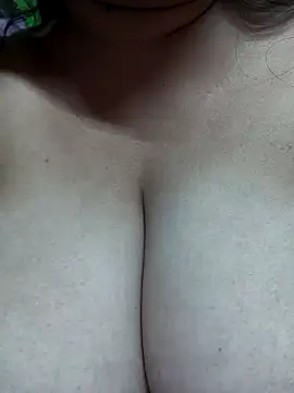 Snapshot of Rinki_Guptaa chatting on 01.28.25 Rinki Guptaa online show from 01.28.25