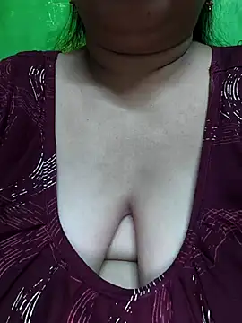 Snapshot of Rinki_Guptaa chatting on 03.02.25 Rinki Guptaa online show from 03.02.25