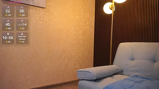 Snapshot of HaylieMilf chatting on 01.12.25 HaylieMilf online show from 01.12.25