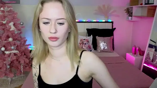 SashaBrooks online show from 01.07.26