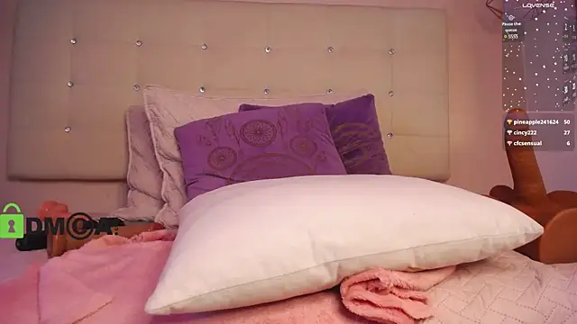 Cristal  adams online show from 03.04.25